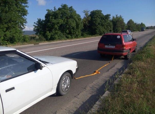 Взаимопомощь на дороге в Екатеринбурге - avto-kursant.ru | фото